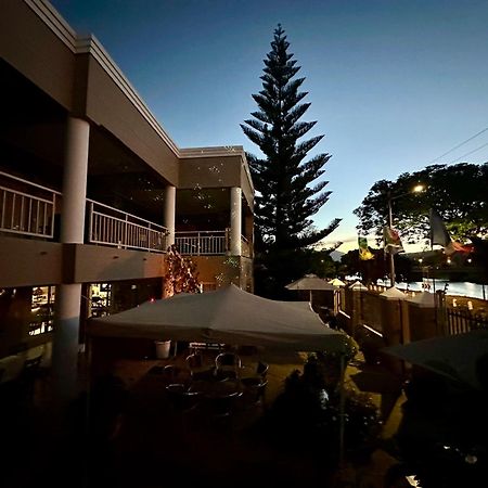 Sunset Boulevard Riverlodge Парл Екстер'єр фото