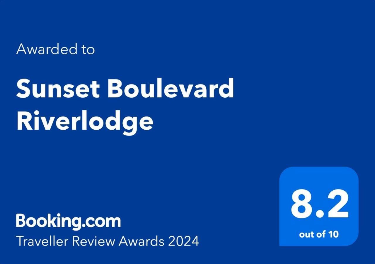 Sunset Boulevard Riverlodge Парл Екстер'єр фото